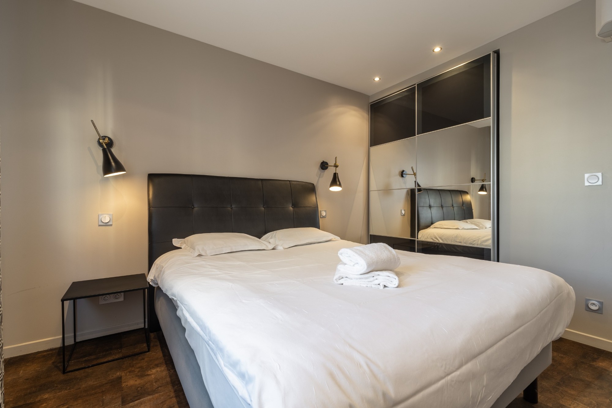 Chambre séparée de l'appartement Écrin à Annecy